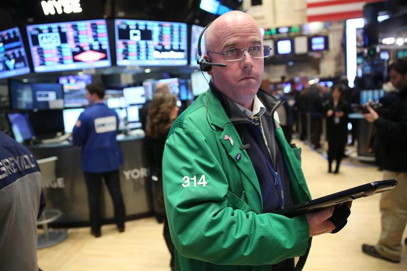  Wall Street beginnt mit Verlusten und der Dow Jones fÃ¤llt um 0,52%