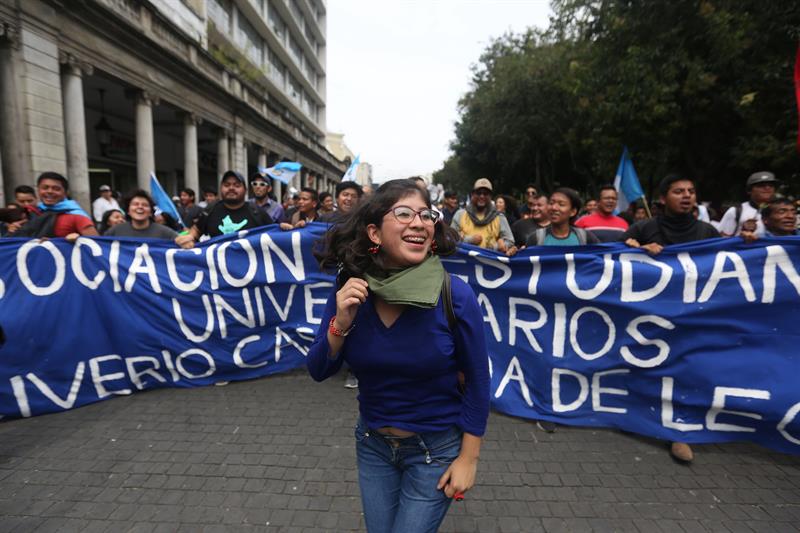  Zivilgruppen fordern Proteste gegen die Regierung und die Abgeordneten von Guatemala