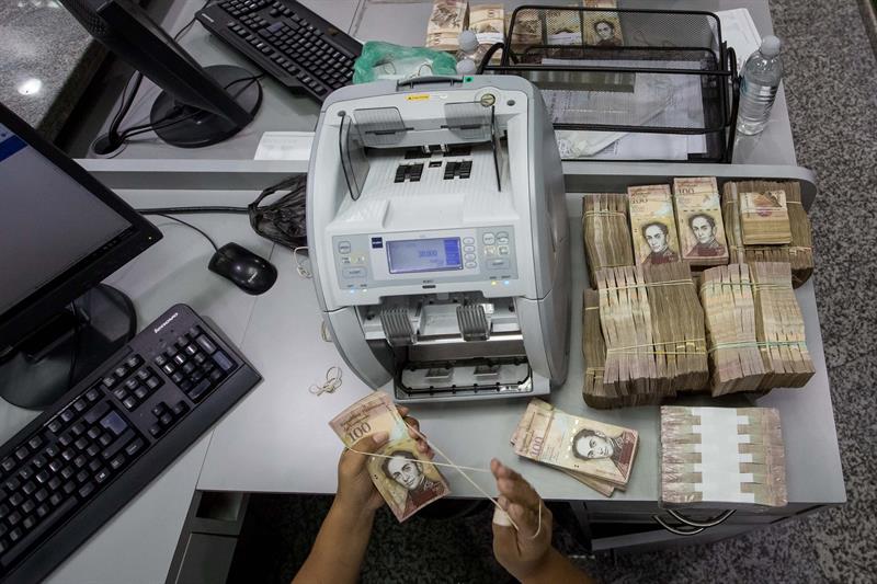  Der venezolanische Bolivar beschleunigt seinen Fall gegen den US-Dollar